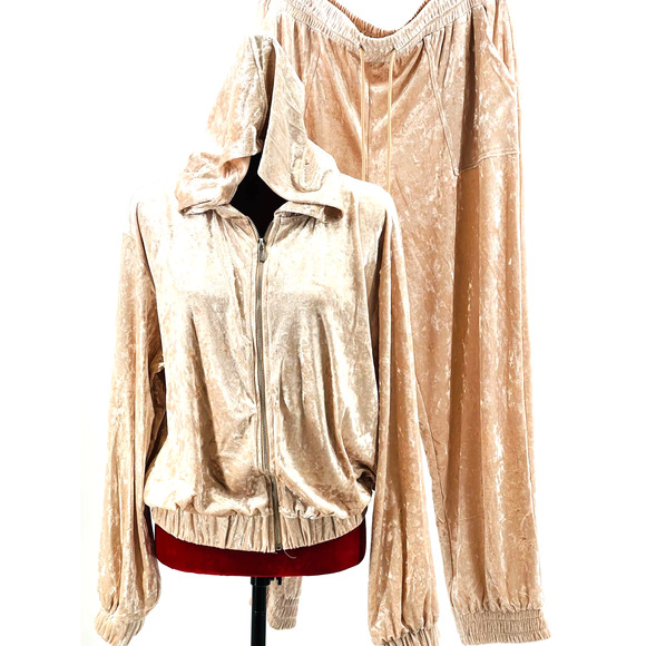 PLUS SIZE 2X champagne cream velvet jogger track loungewear pant set NWT B37 - Picture 1 of 11